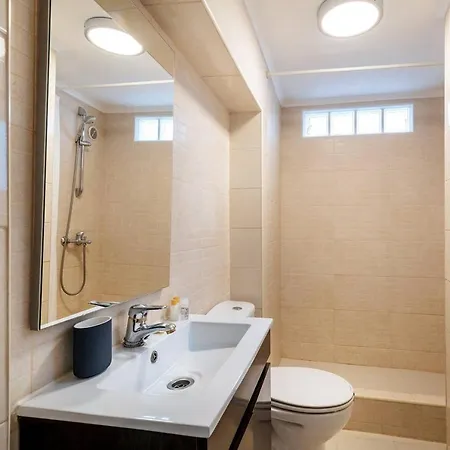 Urban & Trendy Duplex Close To Lx Factory By Trip2portugal Apartament