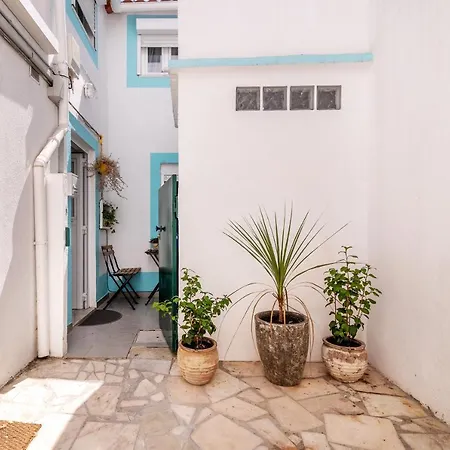 Urban & Trendy Duplex Close To Lx Factory By Trip2portugal Apartment